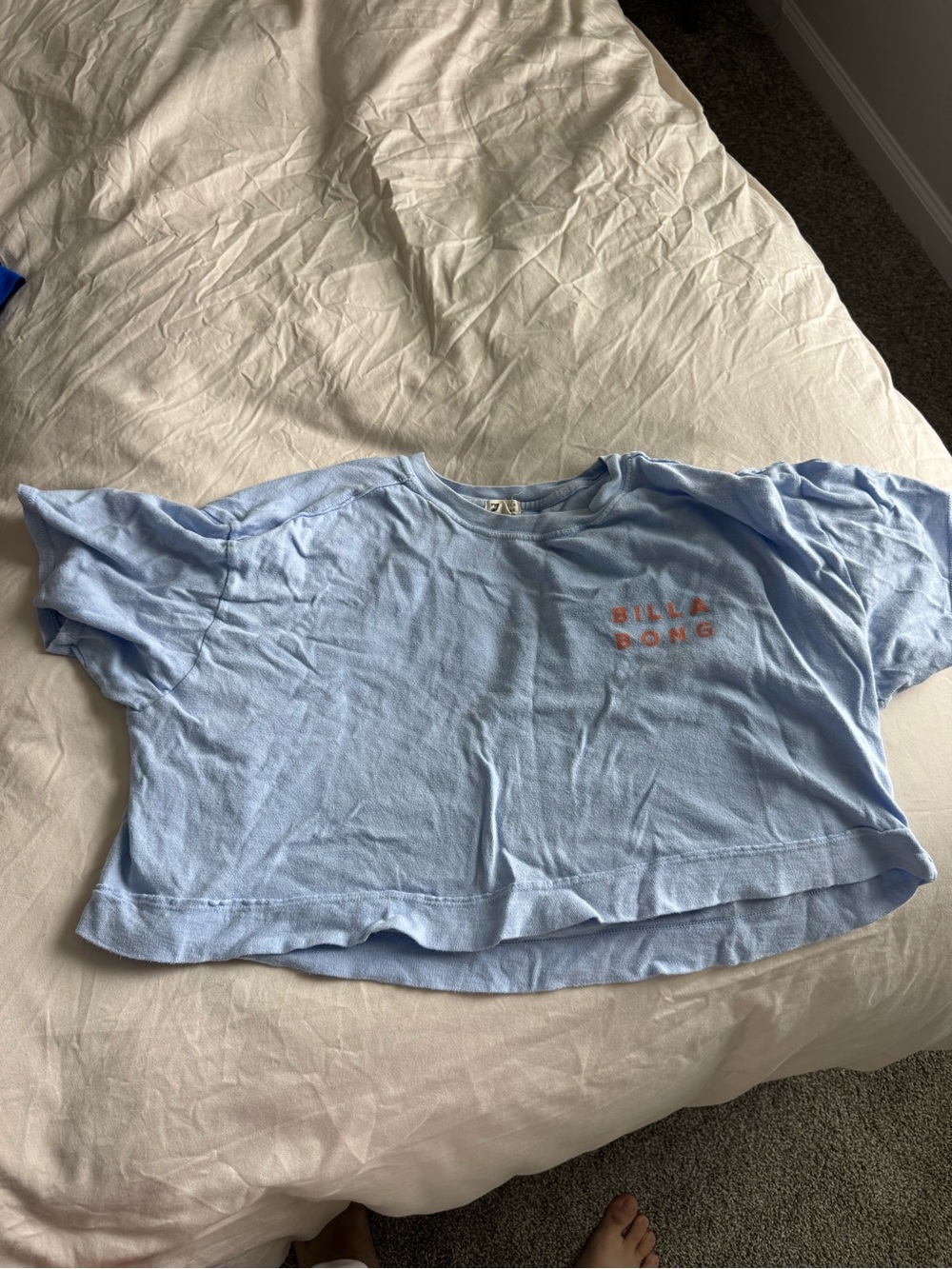 Billabong crop tee